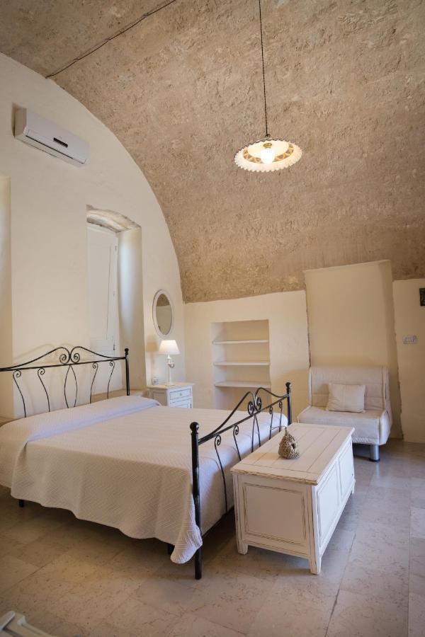 Antica Masseria Ficazzana - Tenuta Марина ди Песколусе Екстериор снимка